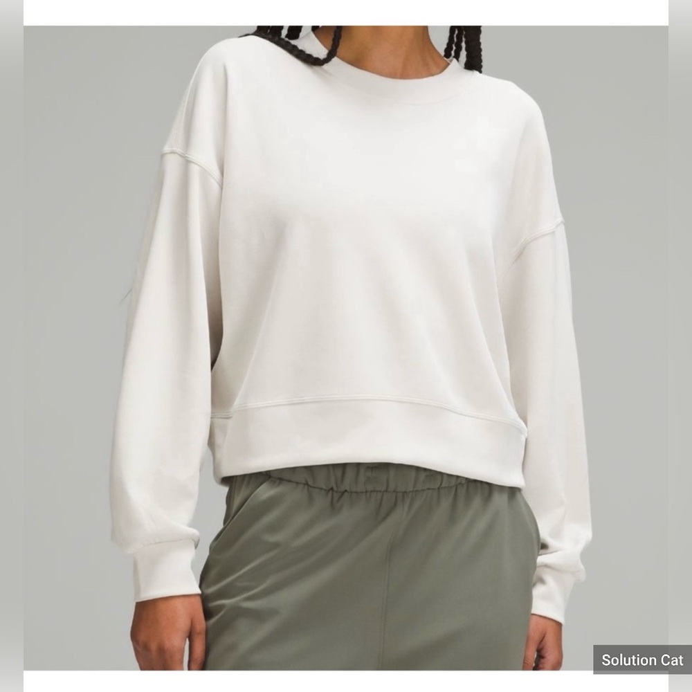 Lululemon Softstreme Perfectly Oversized
Cropped Crew - Size 2